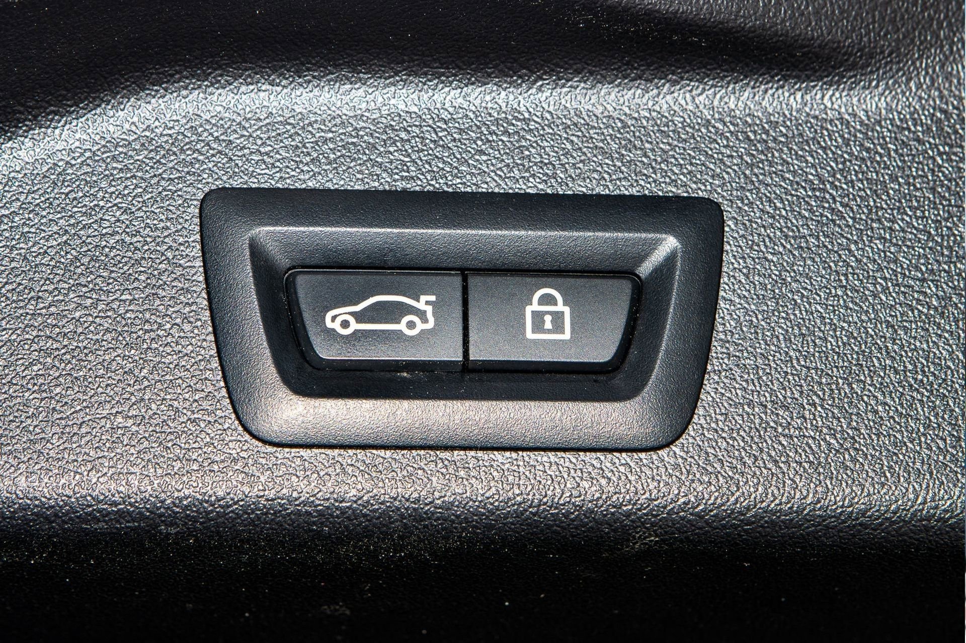 Used 2023 BMW X5 M50i w/ Executive Package AWD/4WD image 14