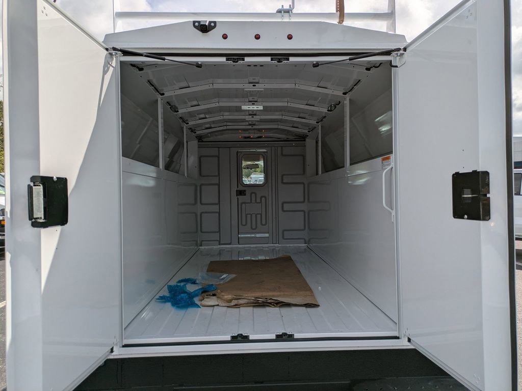 New 2025 Chevrolet Express 3500 w/ Power Convenience Package image 14
