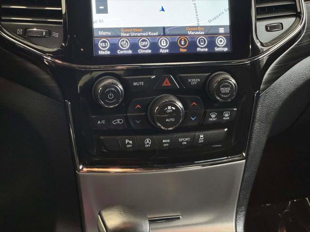 Certified 2021 Jeep Grand Cherokee Laredo X AWD/4WD image 23