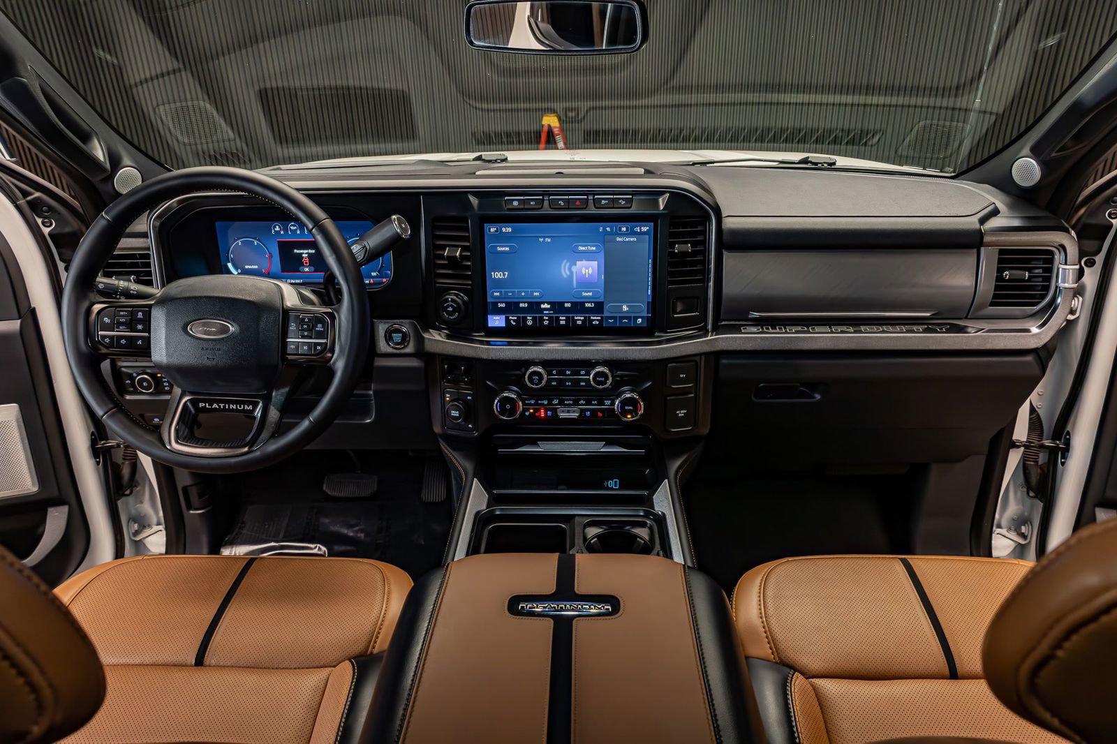 Used 2024 Ford F350 Platinum image 15