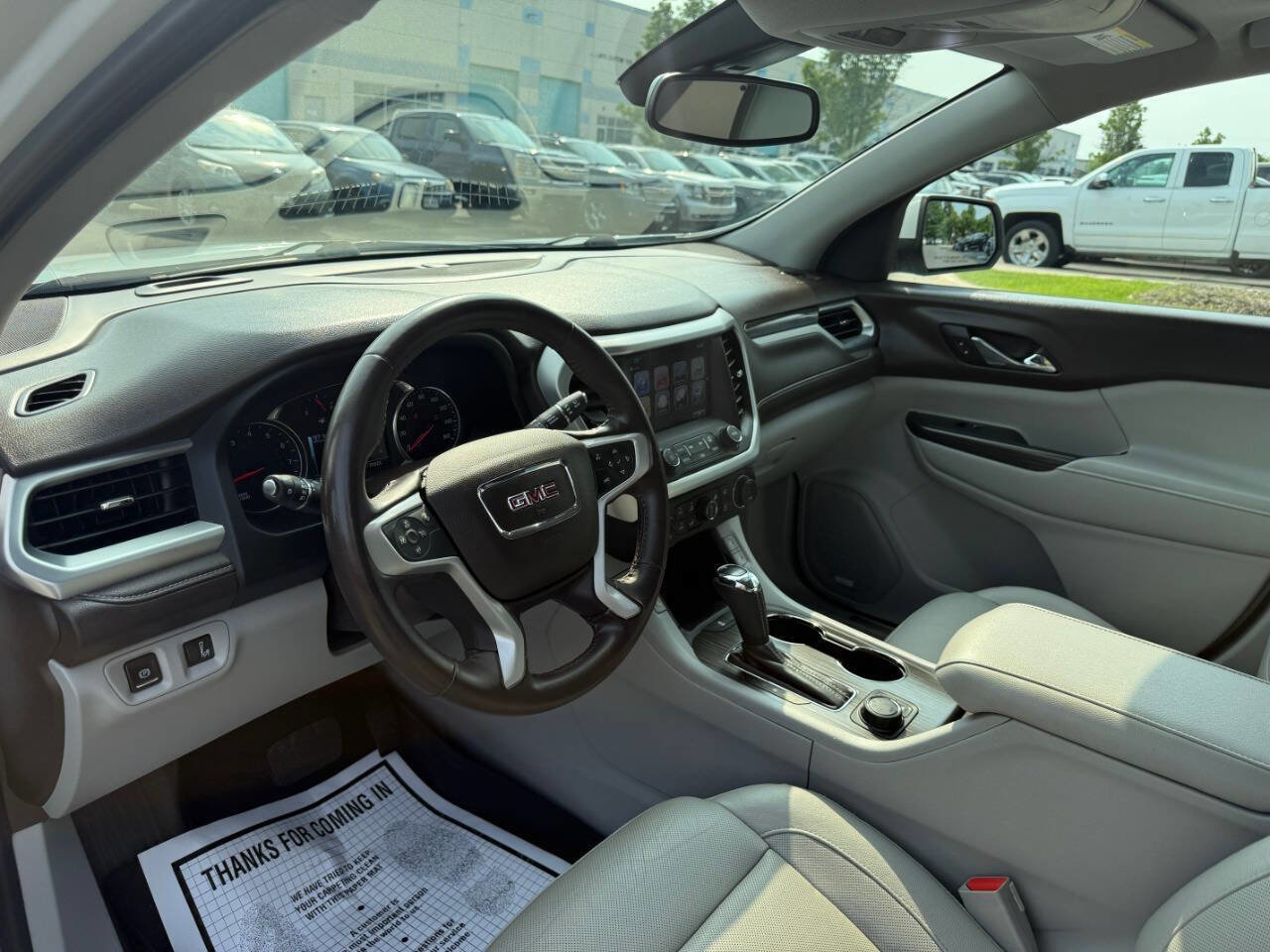 Used 2018 GMC Acadia SLT w/ LPO, Cargo Package image 16
