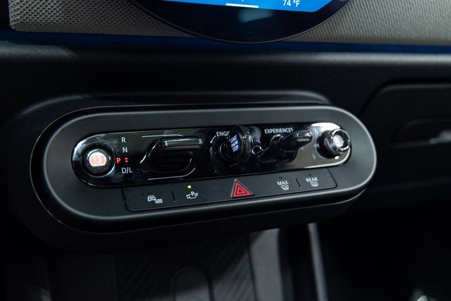 Certified 2025 MINI Cooper S image 21