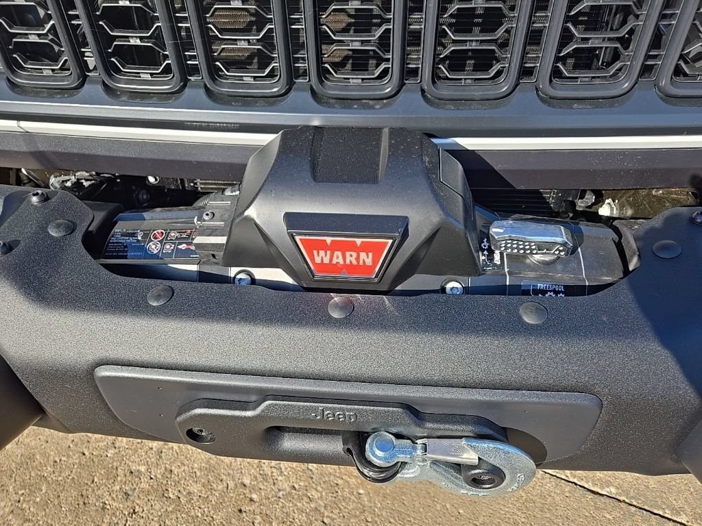 New 2026 Jeep Gladiator Mojave AWD/4WD image 18