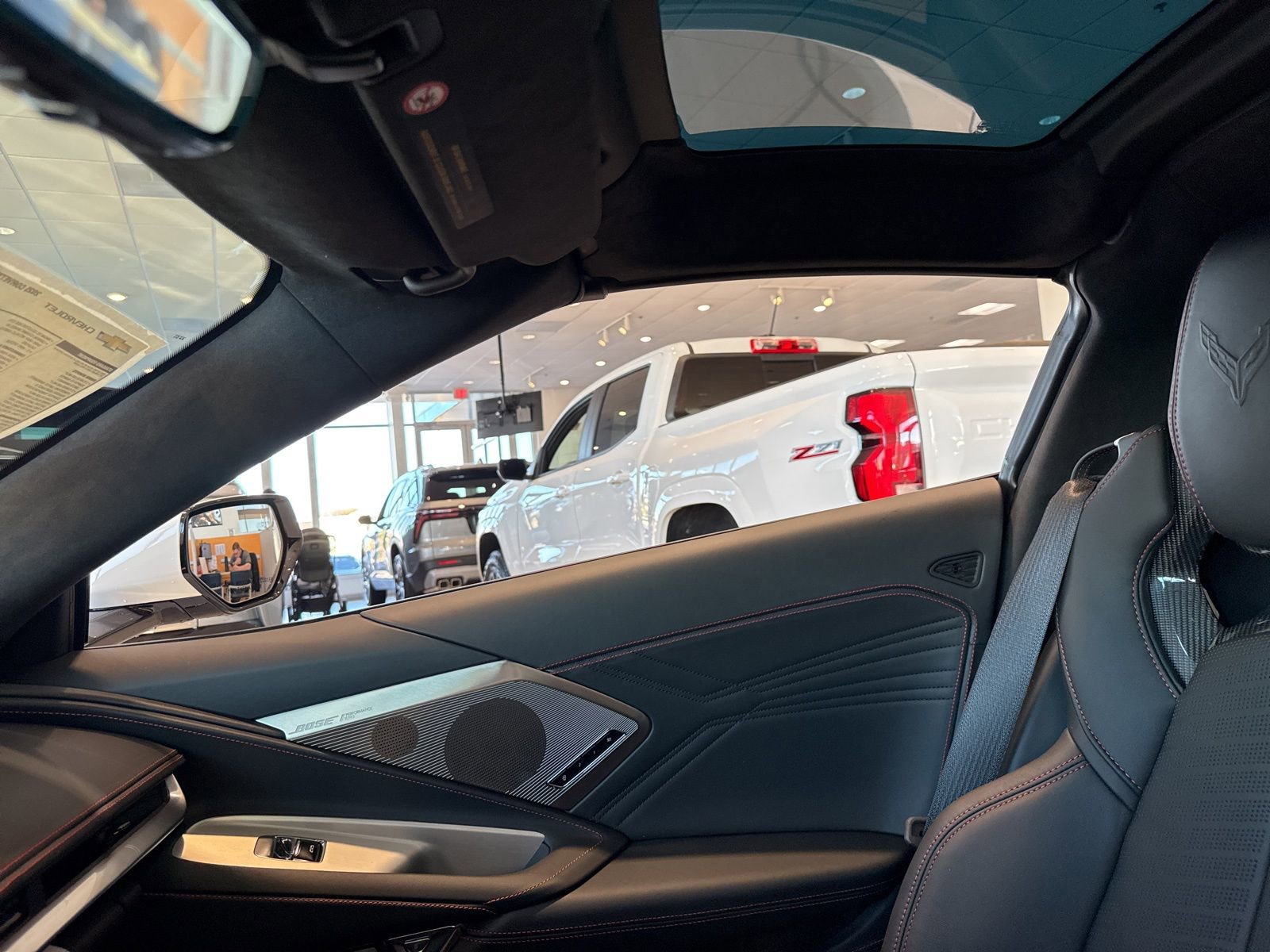 New 2025 Chevrolet Corvette E-Ray AWD/4WD image 30