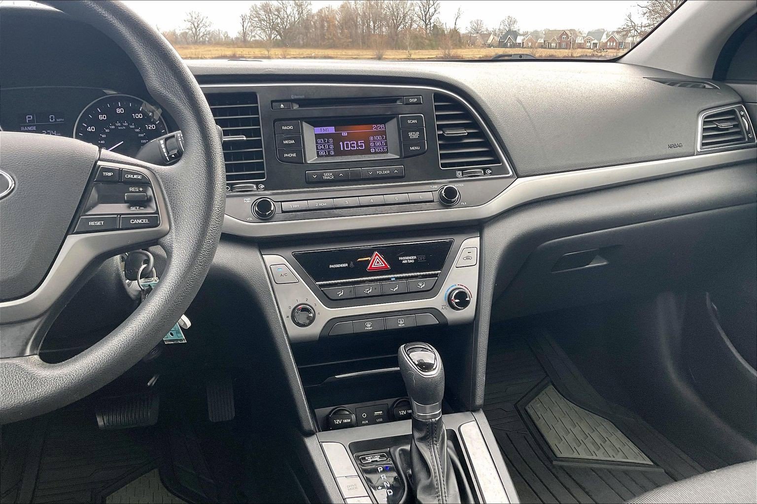 Used 2018 Hyundai Elantra SE image 6