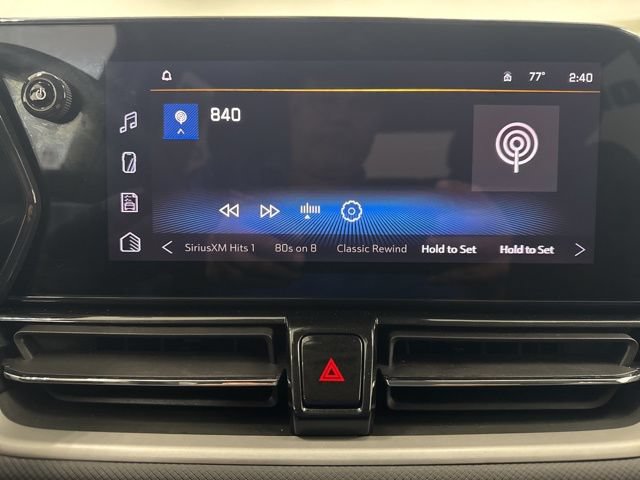 Used 2025 Chevrolet TrailBlazer LT FWD image 15