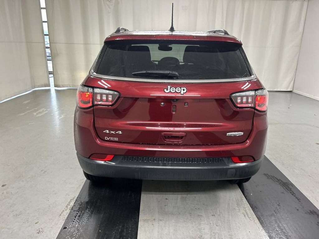 Certified 2022 Jeep Compass Latitude w/ Convenience Group AWD/4WD image 20