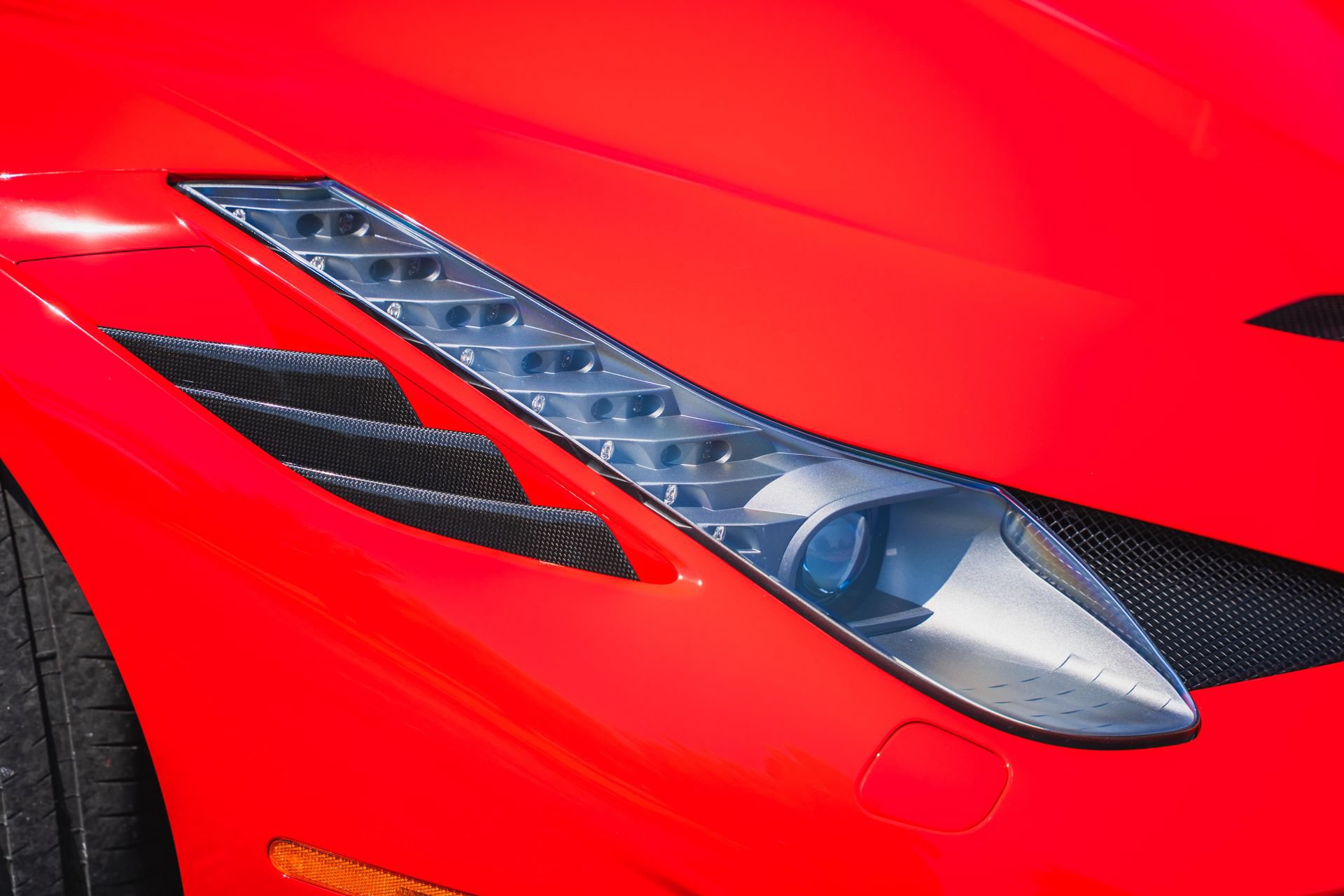 Used 2015 Ferrari 458 Speciale Coupe RWD image 23