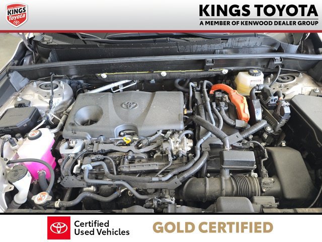 Certified 2024 Toyota Venza LE AWD/4WD image 21