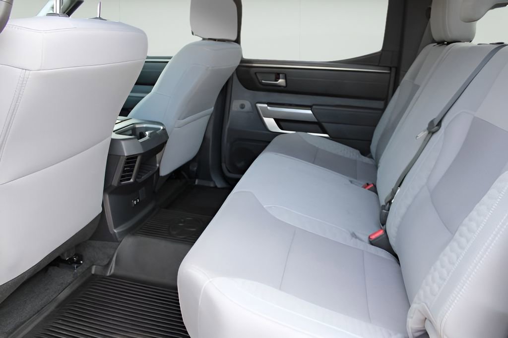 Used 2025 Toyota Tundra SR5 AWD/4WD image 19