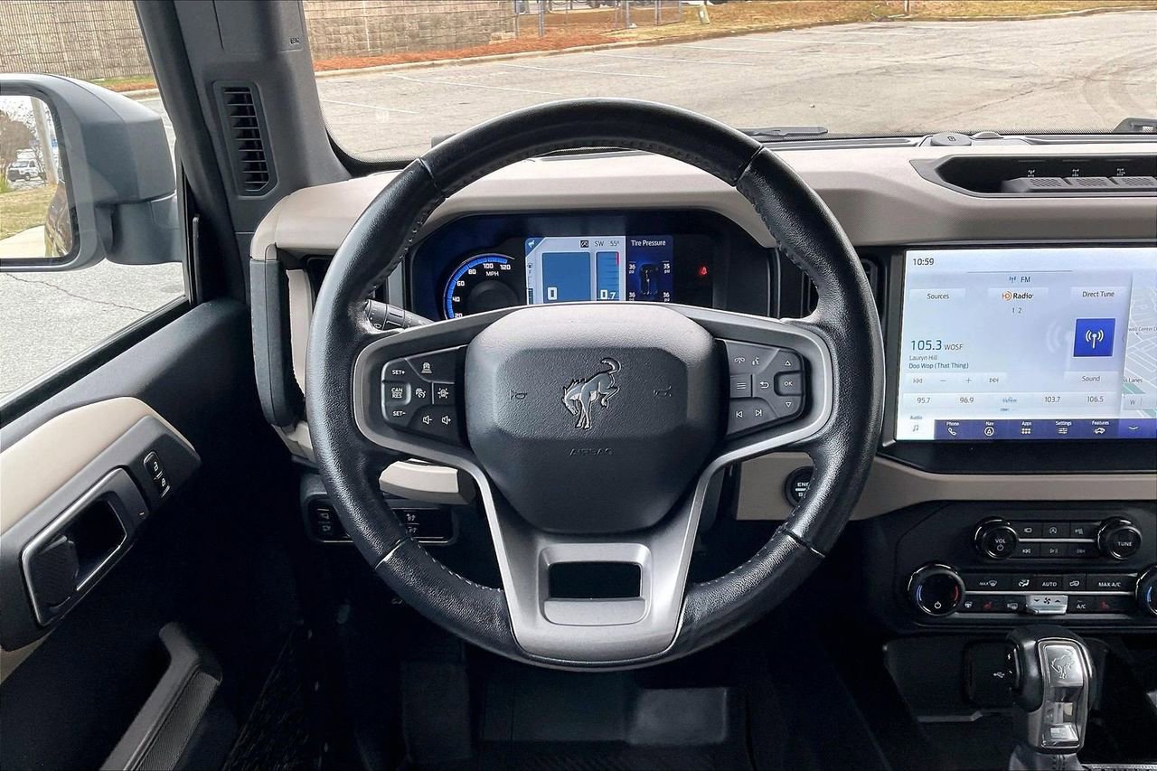 Used 2023 Ford Bronco Wildtrak image 10