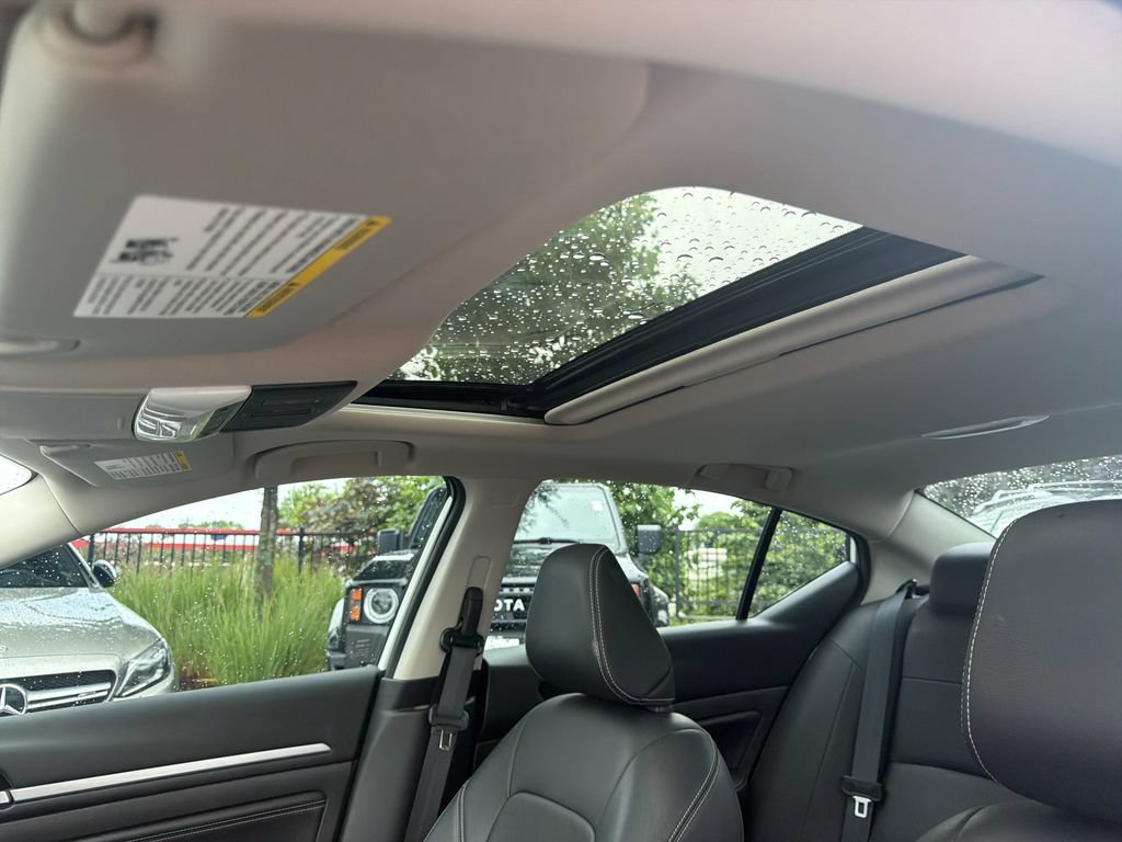 Certified 2023 Nissan Altima 2.5 SL AWD/4WD image 21