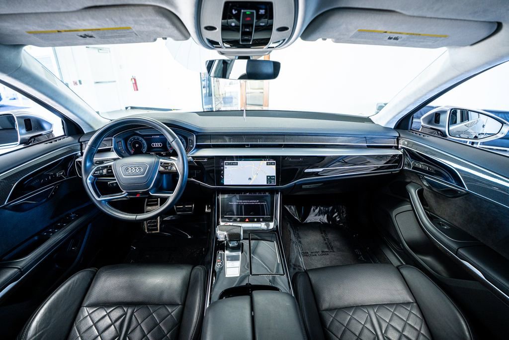 Used 2020 Audi S8 L image 54