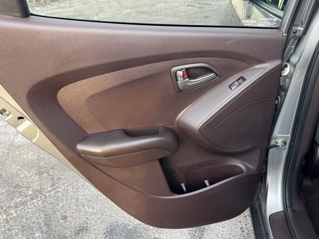 Used 2014 Hyundai Tucson GLS image 15