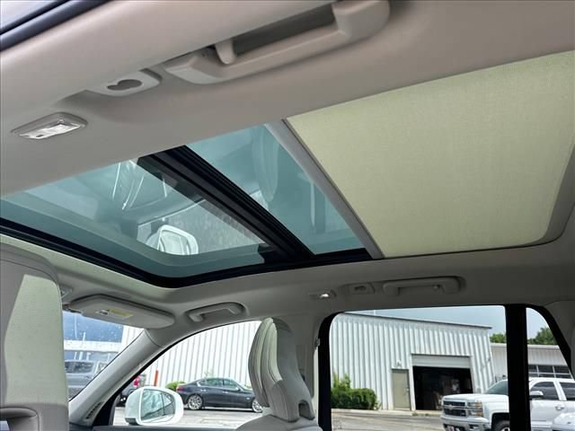 Used 2023 Volvo XC90 B6 Plus w/ Protection Package Premier AWD/4WD image 20