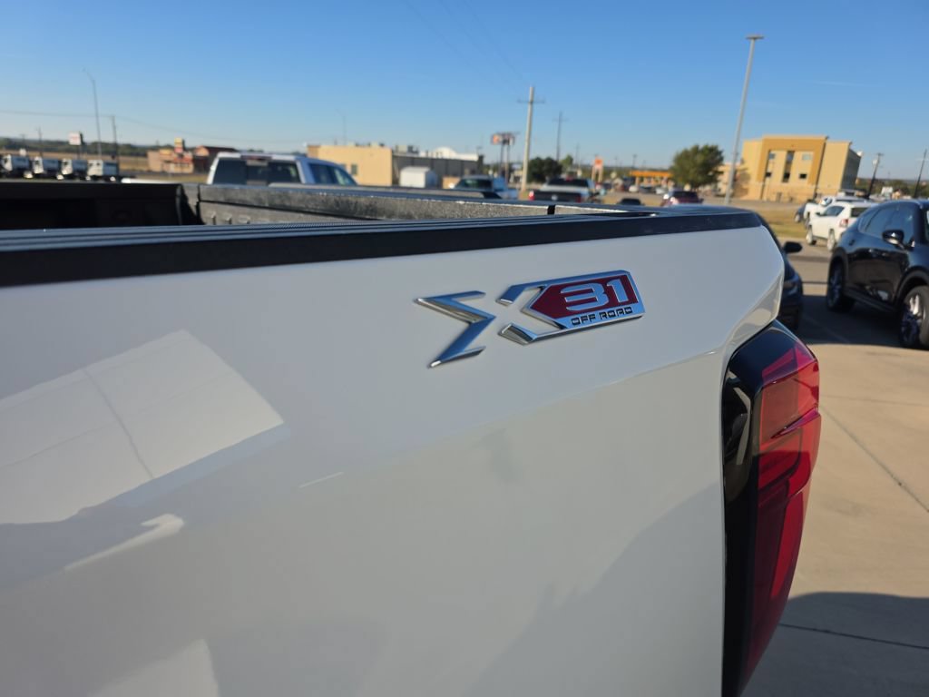 Used 2020 GMC Sierra 1500 SLT AWD/4WD image 18