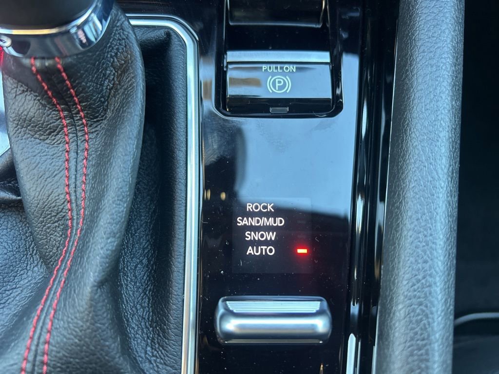 New 2026 Jeep Compass Trailhawk w/ Sun, Sound & Navigation Group image 29