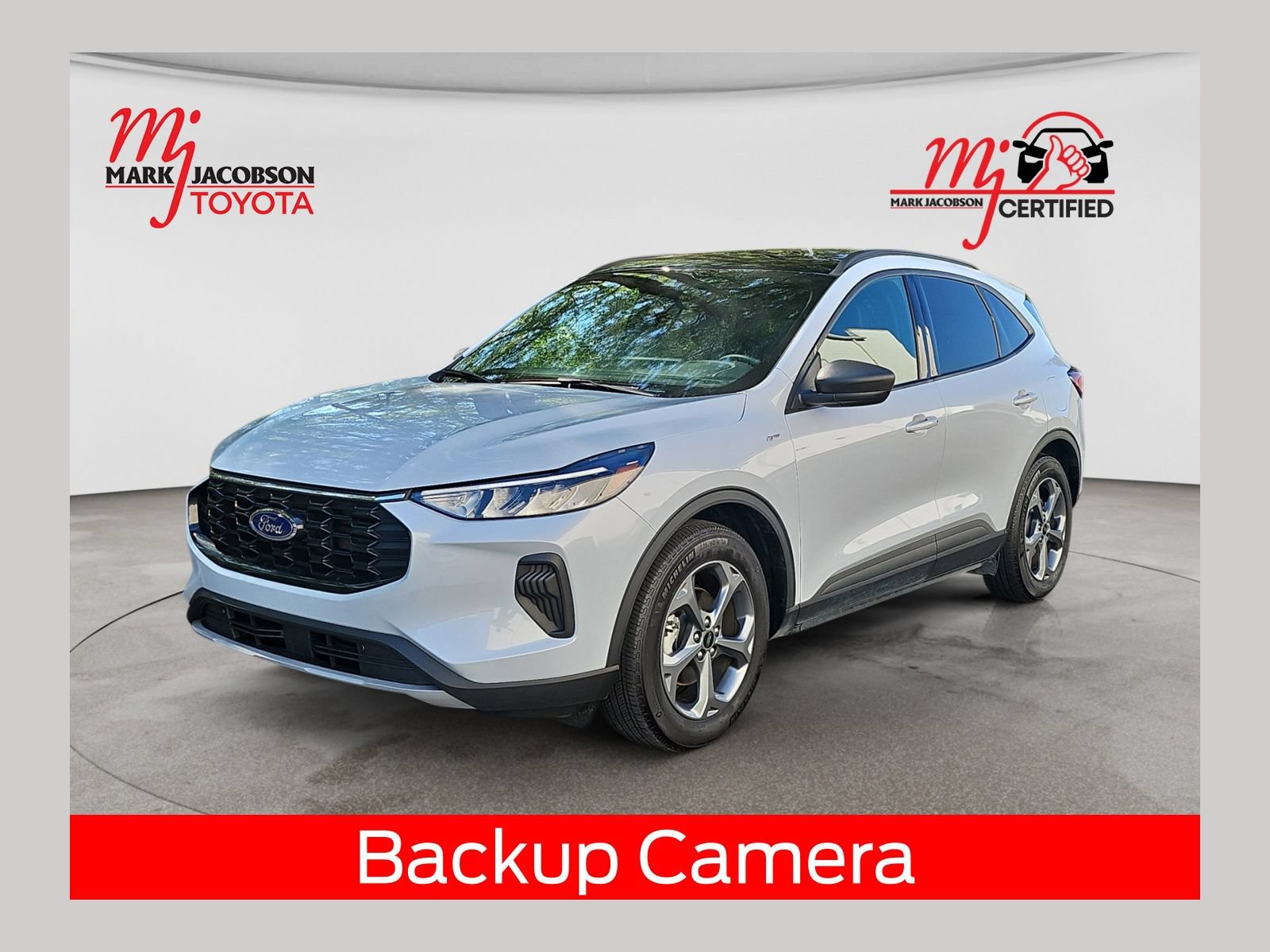 Used 2025 Ford Escape ST-Line w/ Tech Pack #1 FWD image 1