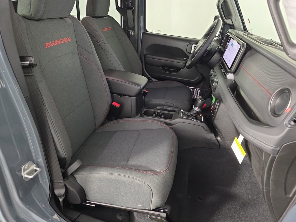 New 2026 Jeep Gladiator Rubicon w/ Safety Group AWD/4WD image 40