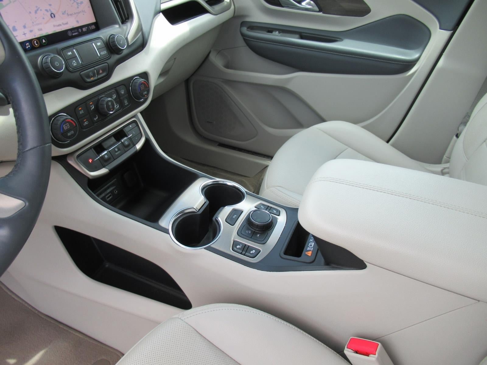 Used 2023 GMC Terrain Denali AWD/4WD image 16