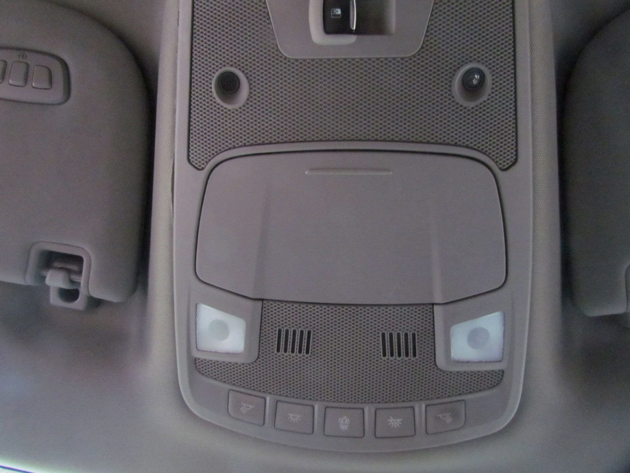 Used 2018 Ford F150 Lariat image 39