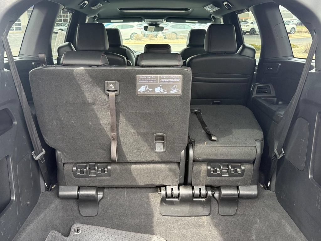 Used 2025 Honda Odyssey Sport-L image 5