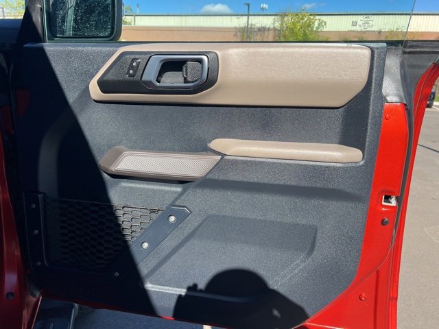 Used 2023 Ford Bronco Wildtrak image 10