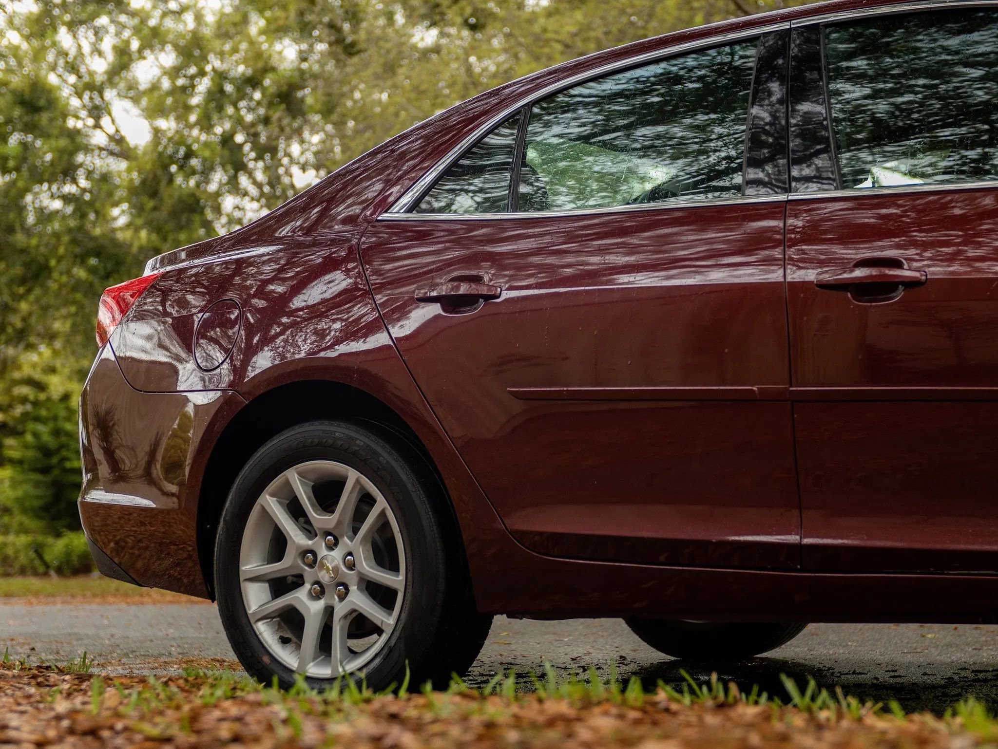 Used 2015 Chevrolet Malibu LT w/ Power Convenience Package FWD image 10