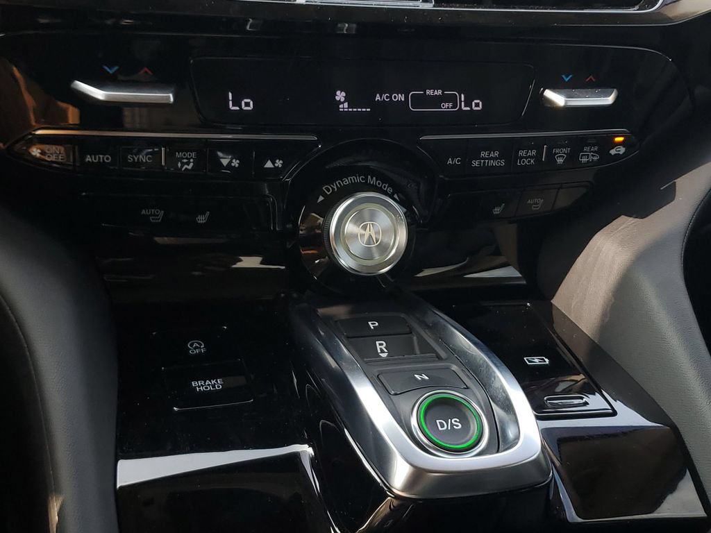 Certified 2024 Acura MDX w/ Technology Package FWD image 27
