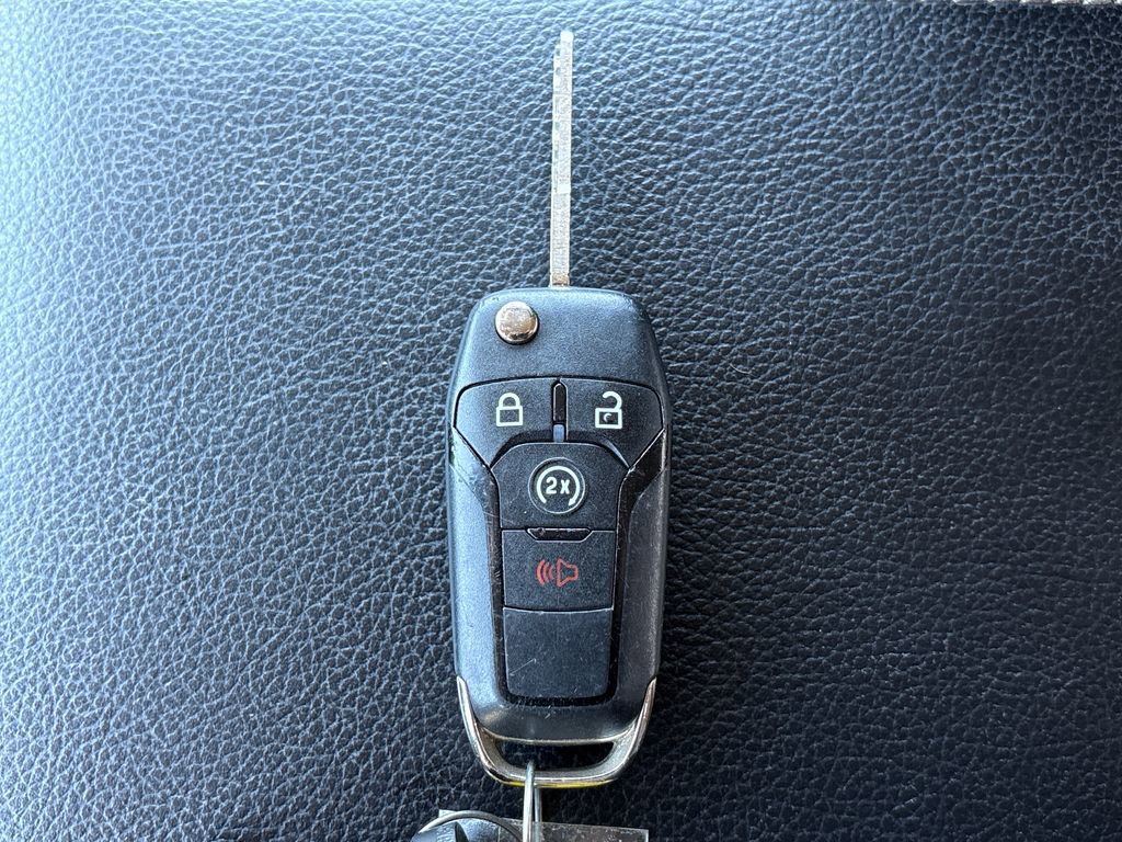 Certified 2020 Ford F250 Lariat w/ Lariat Value Package image 32