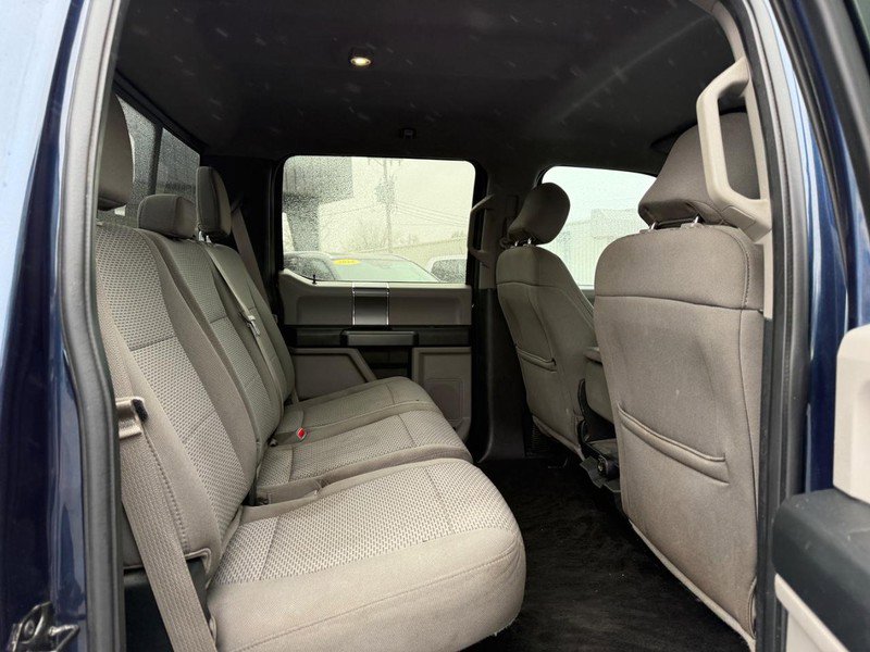 Used 2017 Ford F150 XLT w/ Equipment Group 302A Luxury AWD/4WD image 11