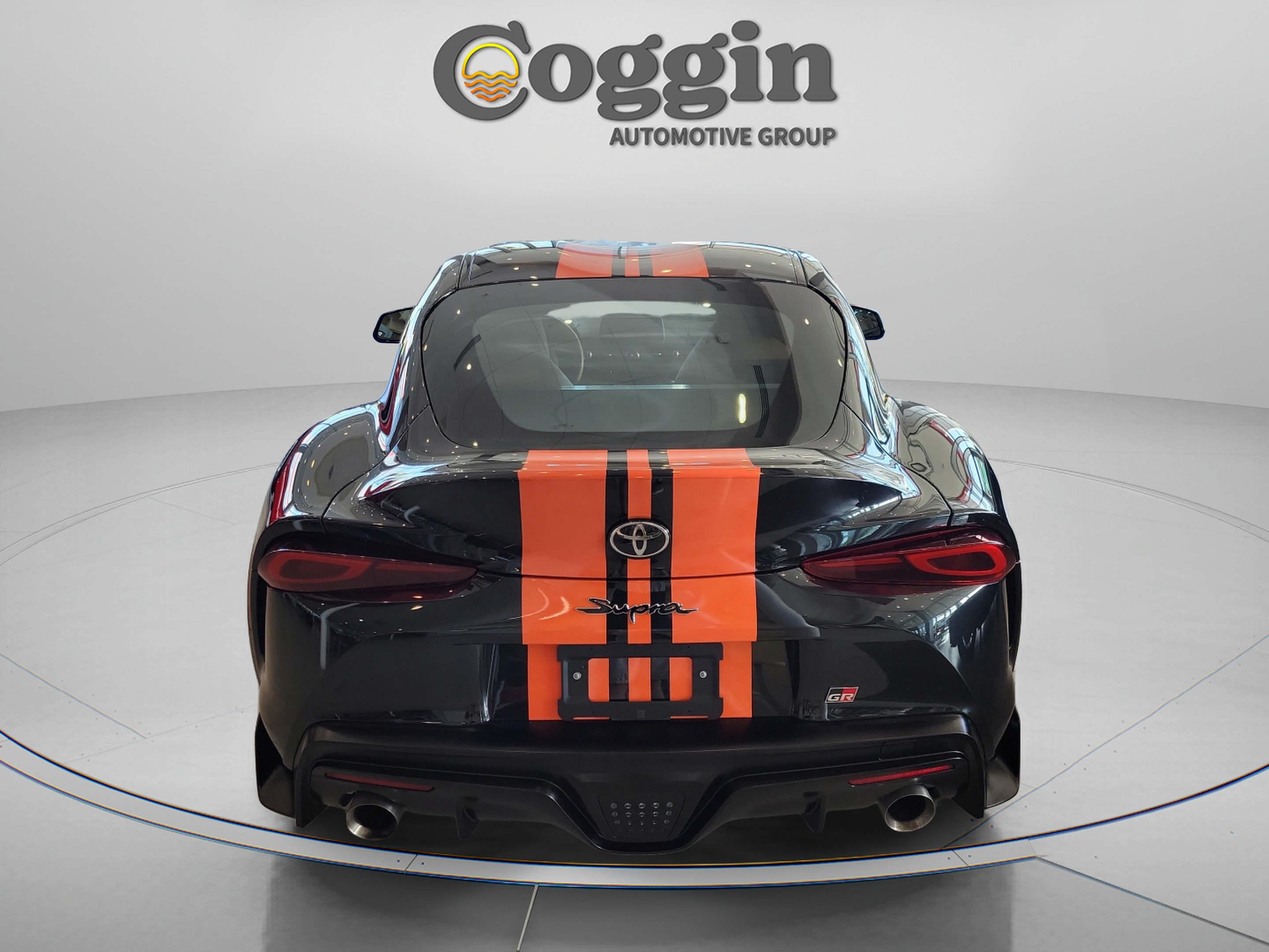 Used 2024 Toyota Supra Premium RWD image 3