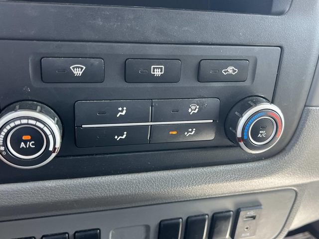 Used 2018 Nissan NV 3500 S RWD image 30
