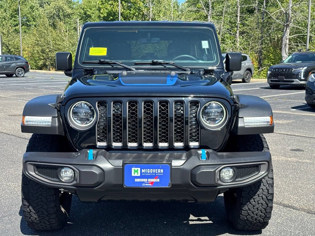 Used 2023 Jeep Wrangler Unlimited Rubicon 4xe w/ Cold Weather Group AWD/4WD image 2