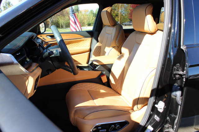 Used 2024 Jeep Grand Cherokee Summit AWD/4WD image 13
