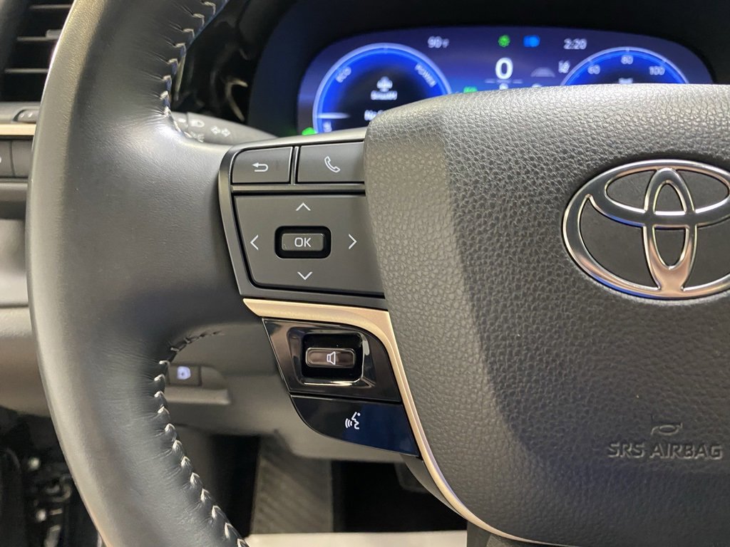 Used 2024 Toyota Crown image 22