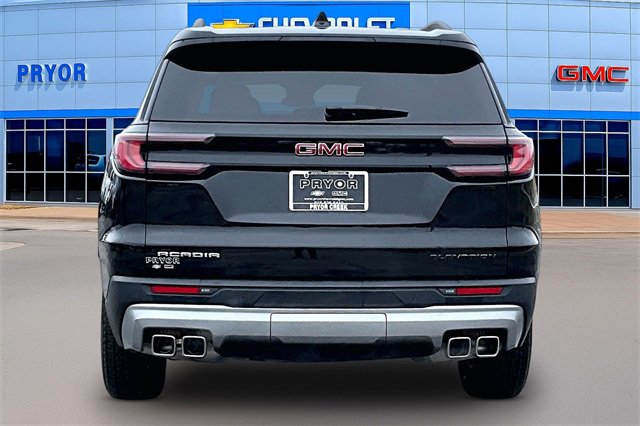 Used 2025 GMC Acadia Elevation image 6