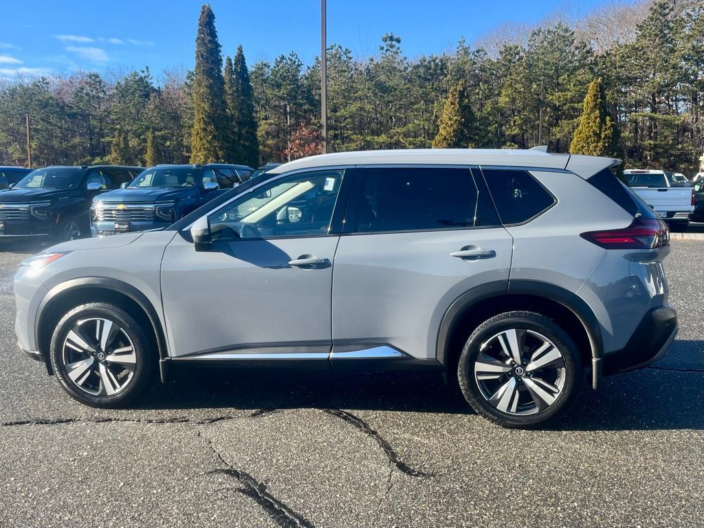 Used 2021 Nissan Rogue SL video 2