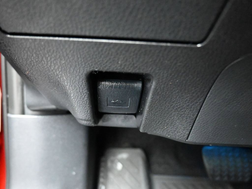 Used 2023 Toyota Camry XSE w/ Navigation Package image 28