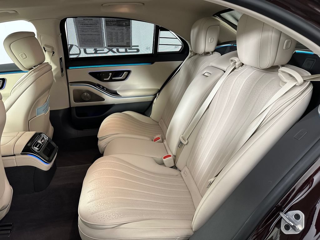 Used 2022 Mercedes-Benz S 500 4MATIC image 18