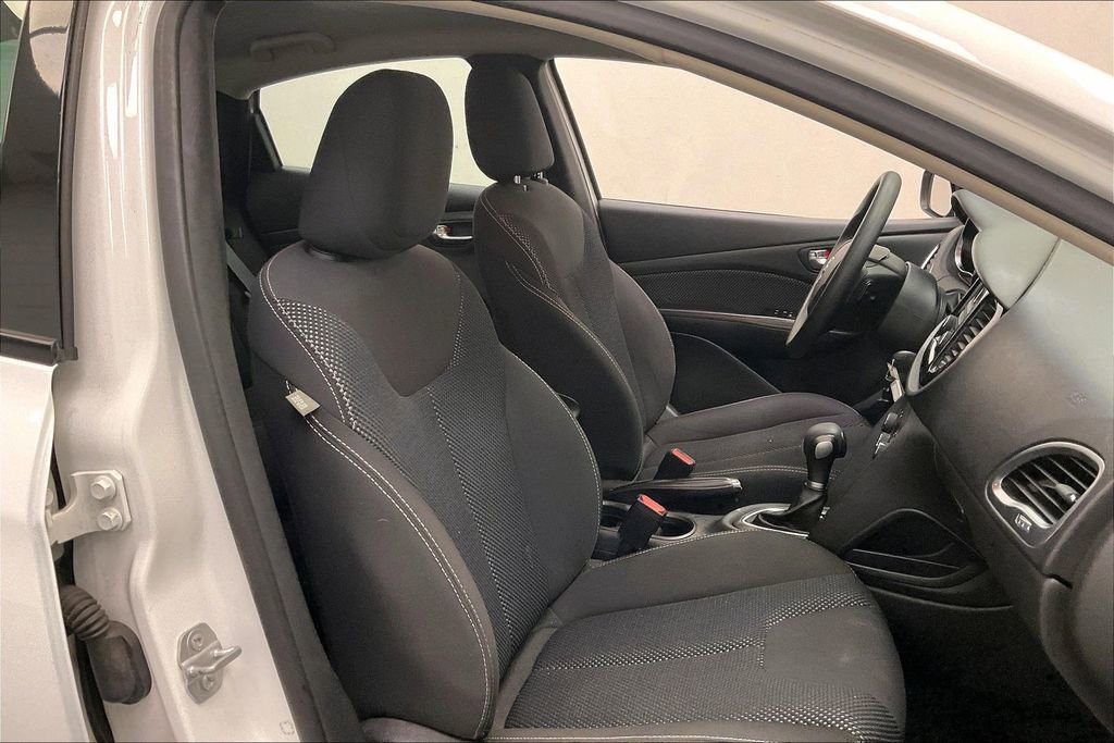 Used 2015 Dodge Dart SXT image 6