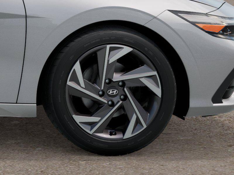 New 2026 Hyundai Elantra Limited FWD image 8