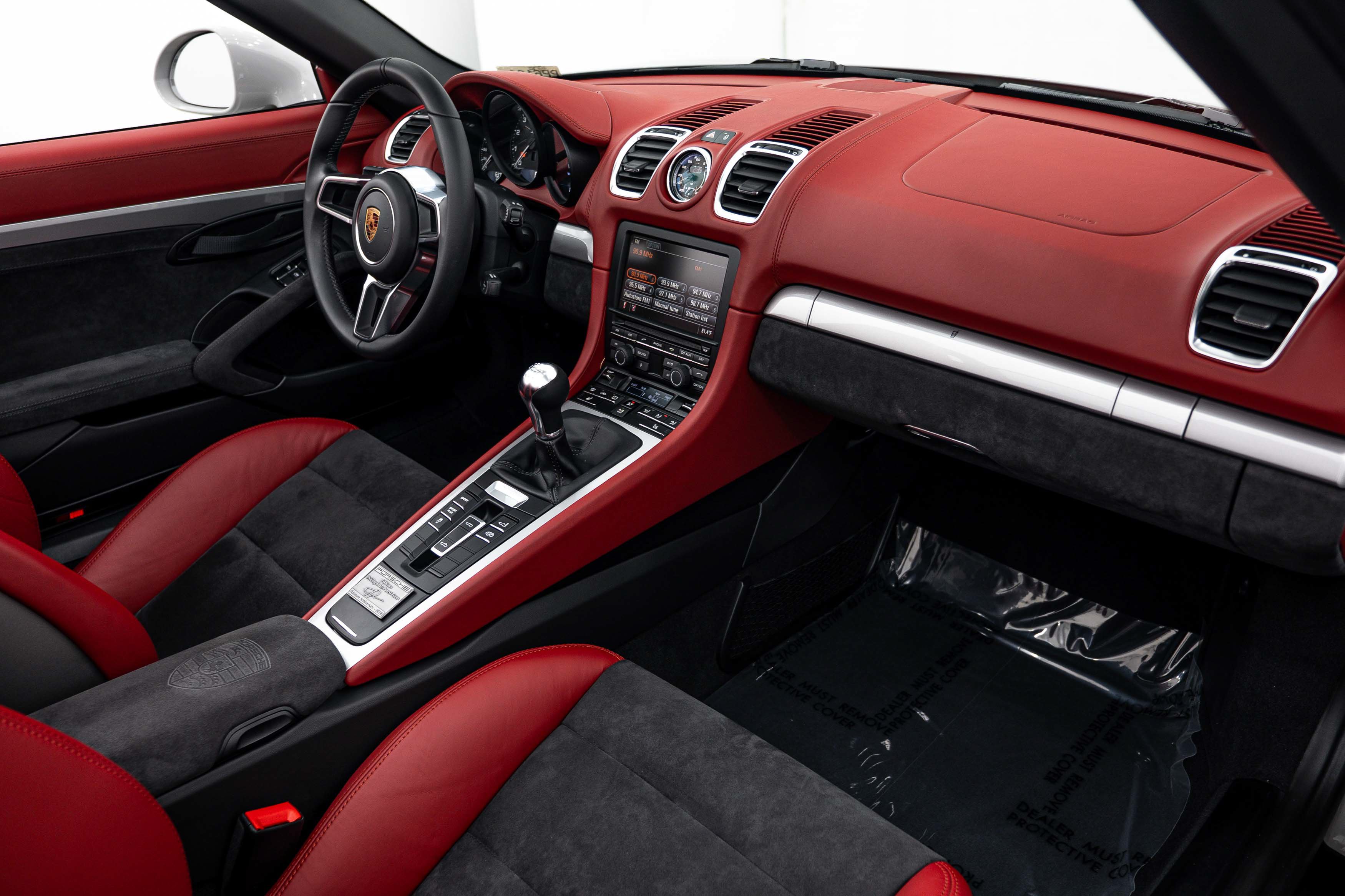 Certified 2016 Porsche Boxster Spyder RWD image 12