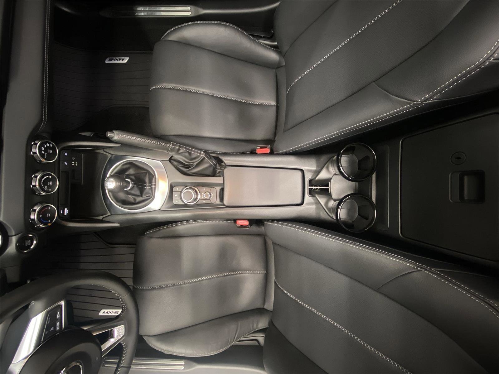 Used 2023 MAZDA MX-5 Miata Grand Touring RWD image 27