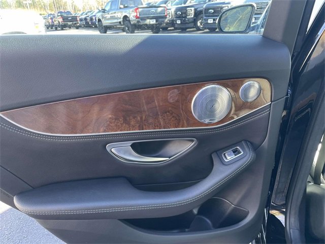 Used 2015 Mercedes-Benz C 300 4MATIC Sedan image 24