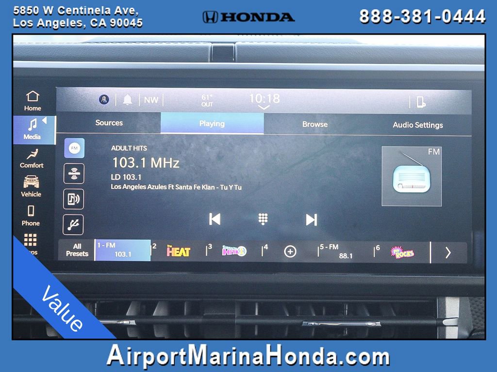 Used 2025 Jeep Wrangler Unlimited Rubicon AWD/4WD image 14