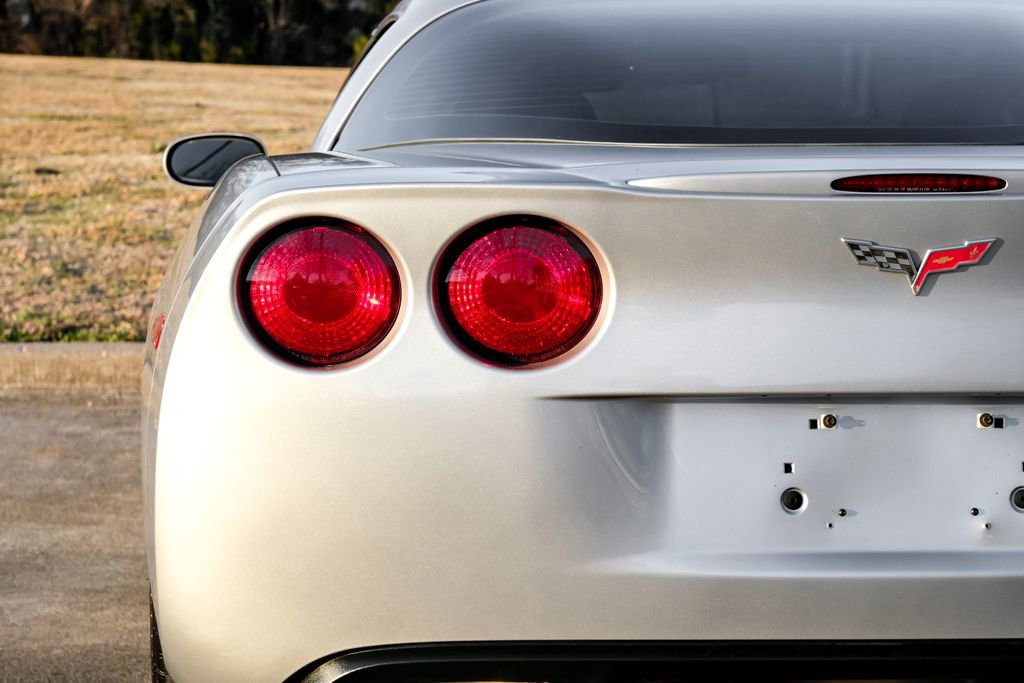 Used 2006 Chevrolet Corvette Coupe w/ Preferred Equipment Group image 43
