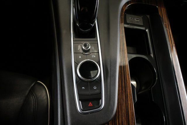 Used 2021 Cadillac Escalade ESV Premium Luxury image 19