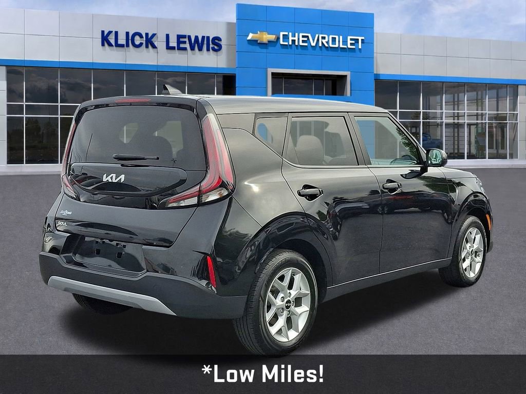 Used 2023 Kia Soul LX w/ Option Group 015 image 8