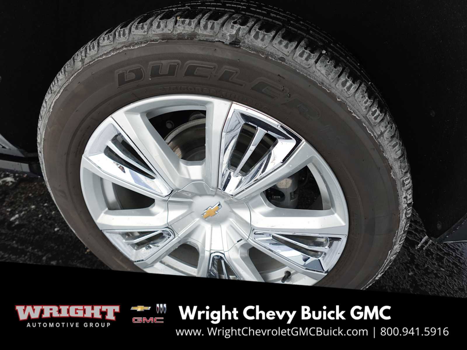 Used 2023 Chevrolet Tahoe High Country w/ Premium Package image 35